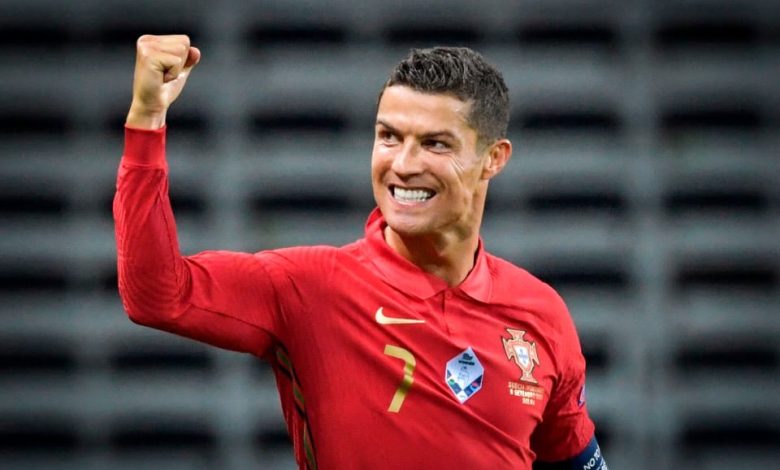 الجماهير الرقمية تحسم لقب أفضل لاعب
