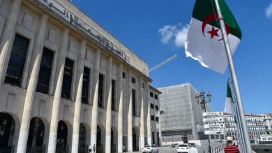 منع نشر أو بث سبر آراء واستطلاع نوايا الناخبين