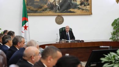 صرف منحة السفر بالبطاقة البنكية خلال ترؤس رئيس الجمهورية لاجتماع مجلس الوزراء