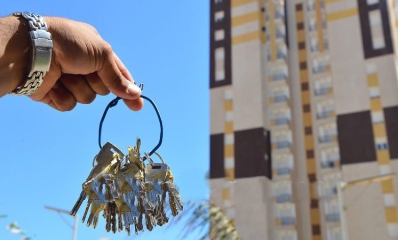 توزيع 1890 وحدة سكنية مختلفة الصيغ بتلمسان